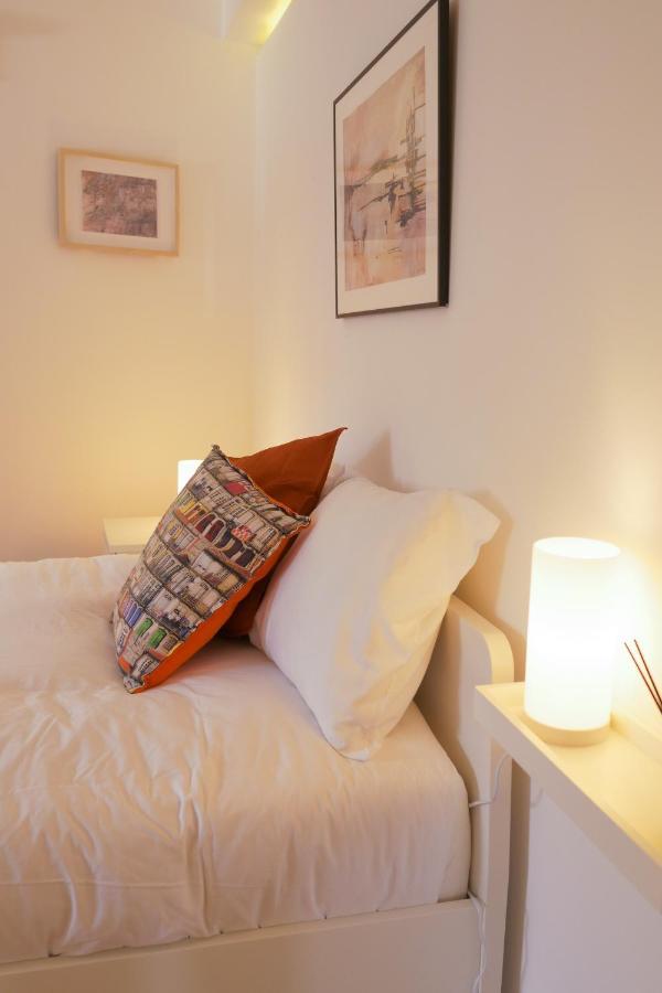 Burgo Flora 2 *